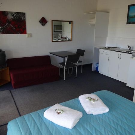 Ninety Mile Beach Holiday Park Waipapakauri Номер фото